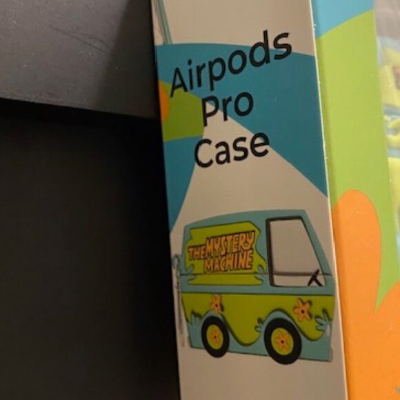 SCOOBY-DOO Air pod Pro Case - Picture 2 of 6